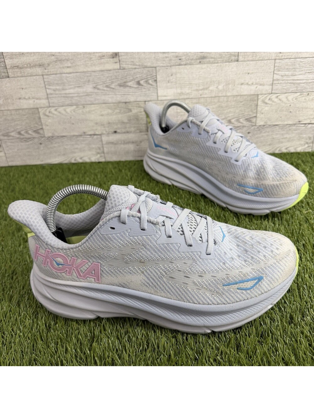 Hoka One One Clifton 9 Womens Size 9B Blue Pink Athletic Running Shoes Sneakers